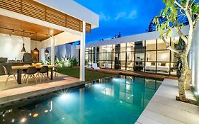 Rouge - Loft Dimanisa